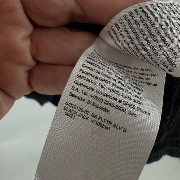 Old Navy Flutter Sleeve Cotton Blouse Black Embroidered Flowy Size L Large - Picture 7 of 8